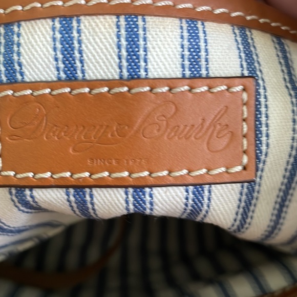 Dooney & Bourke Woven Embossed Leather - Picture 4 of 7